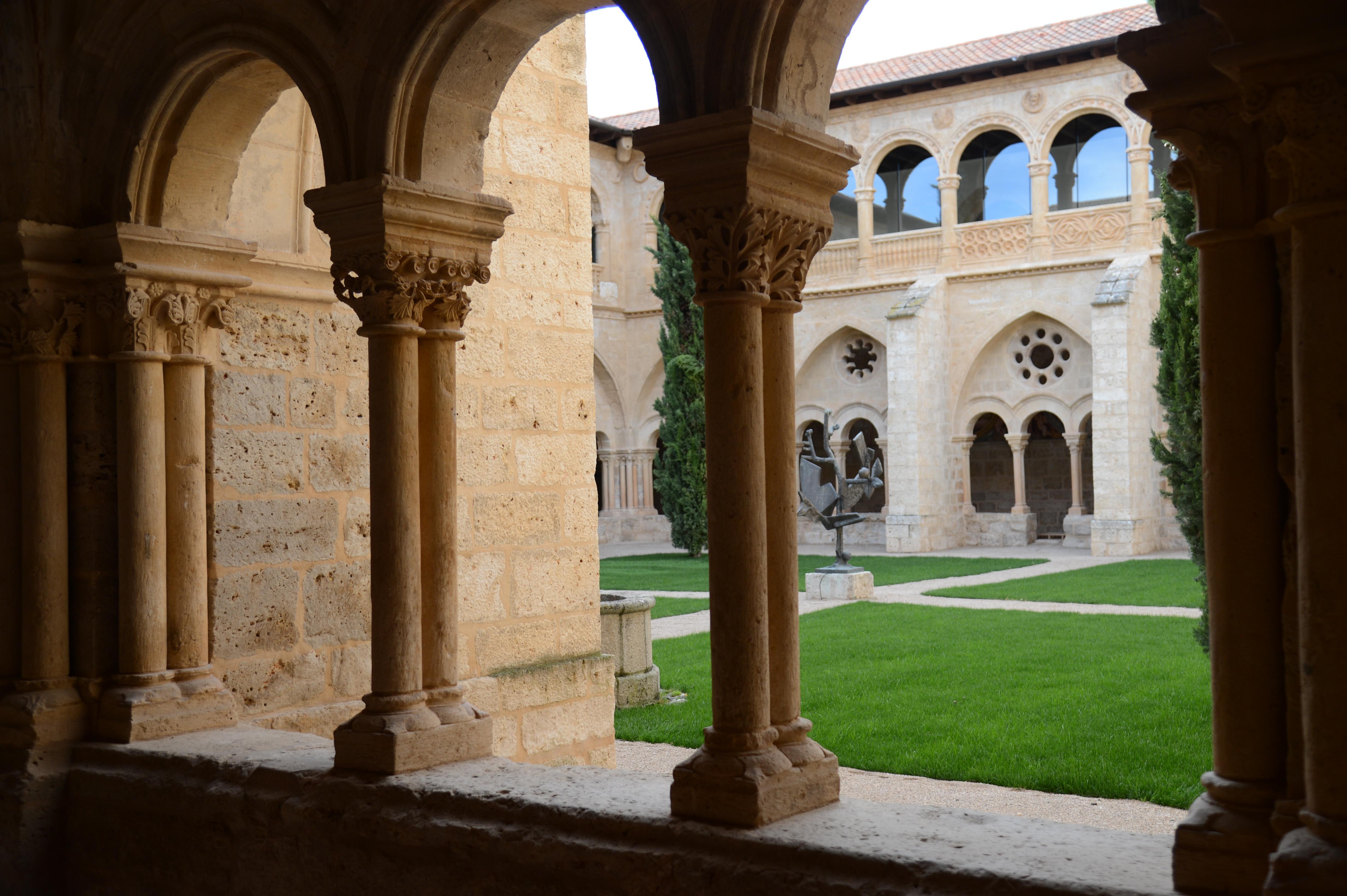 Castilla Termal Monasterio De Valbuena Valbuena De Duero Bagian luar foto